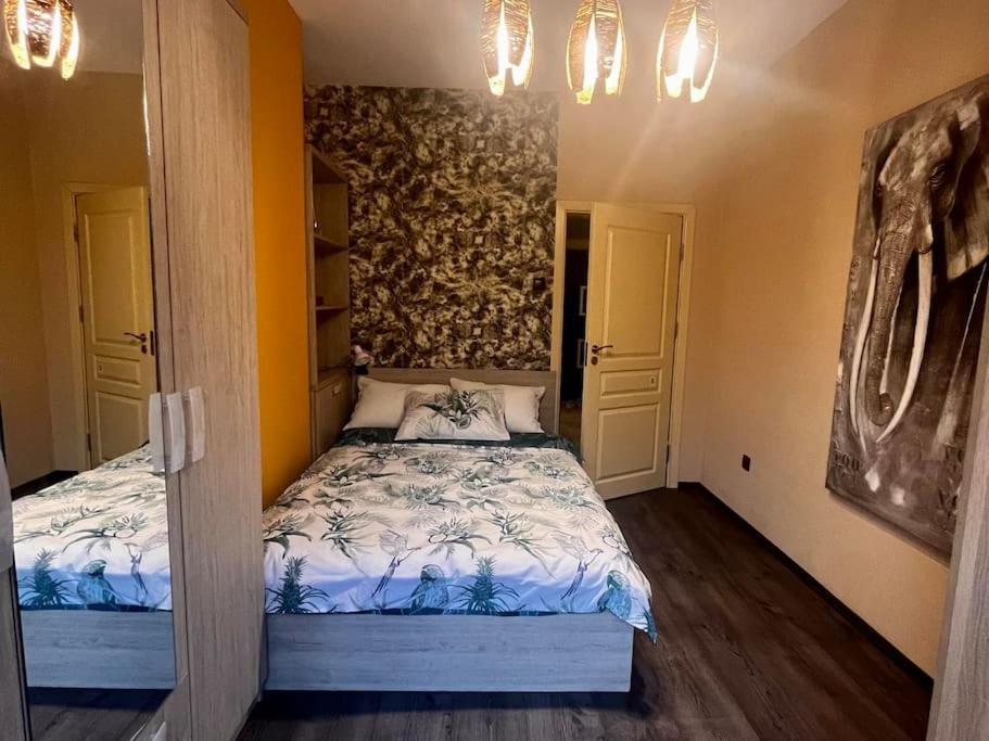 Cozy 2Br Oasis In Central Burgasz Kültér fotó